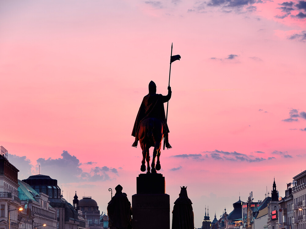 At the Horse – The Saint Wenceslas Monument as the Beating Heart of Czech History