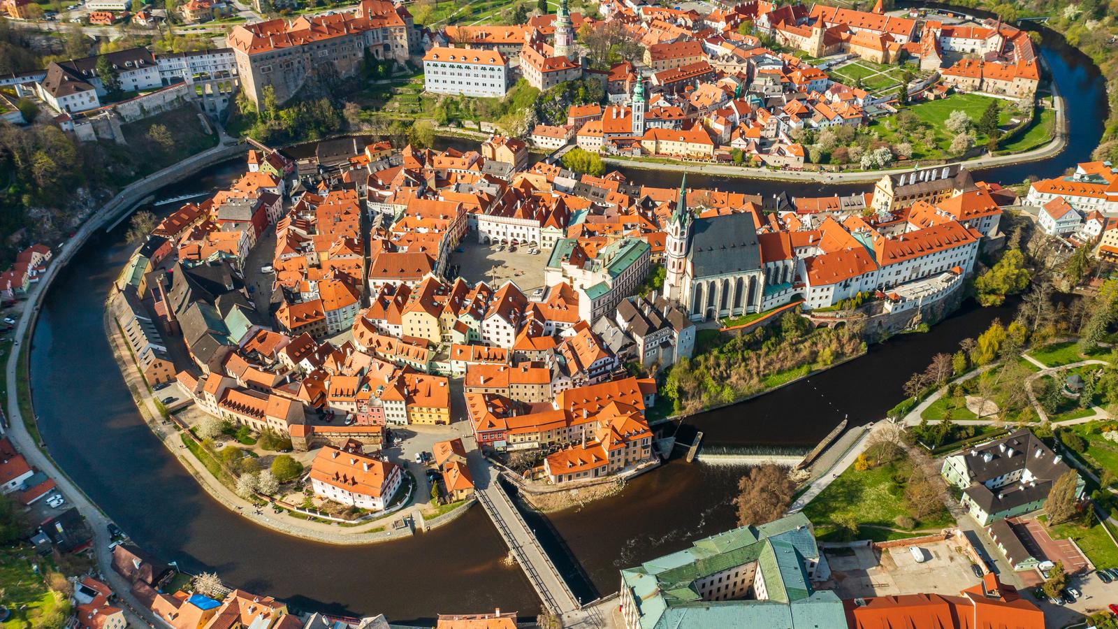 Český Krumlov: What to See, Attractions and History