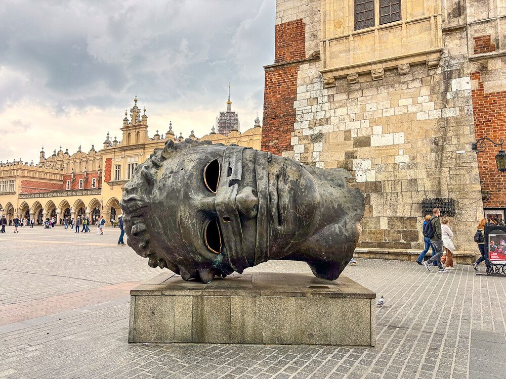 Discover Krakow’s Rich History and Explore Its Treasures Through GPS Games